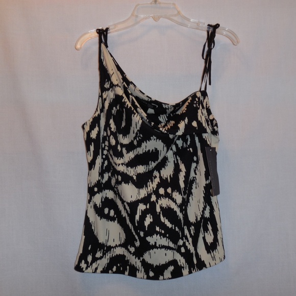 Kenneth Cole Tops - NWT!  Kenneth Cole Sexy Knit Top